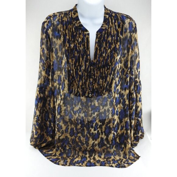 Chicos Sz 1 (M) Blue Brown Animal Print Sheer Blouse LS Pintuck Button Front - Picture 8 of 10